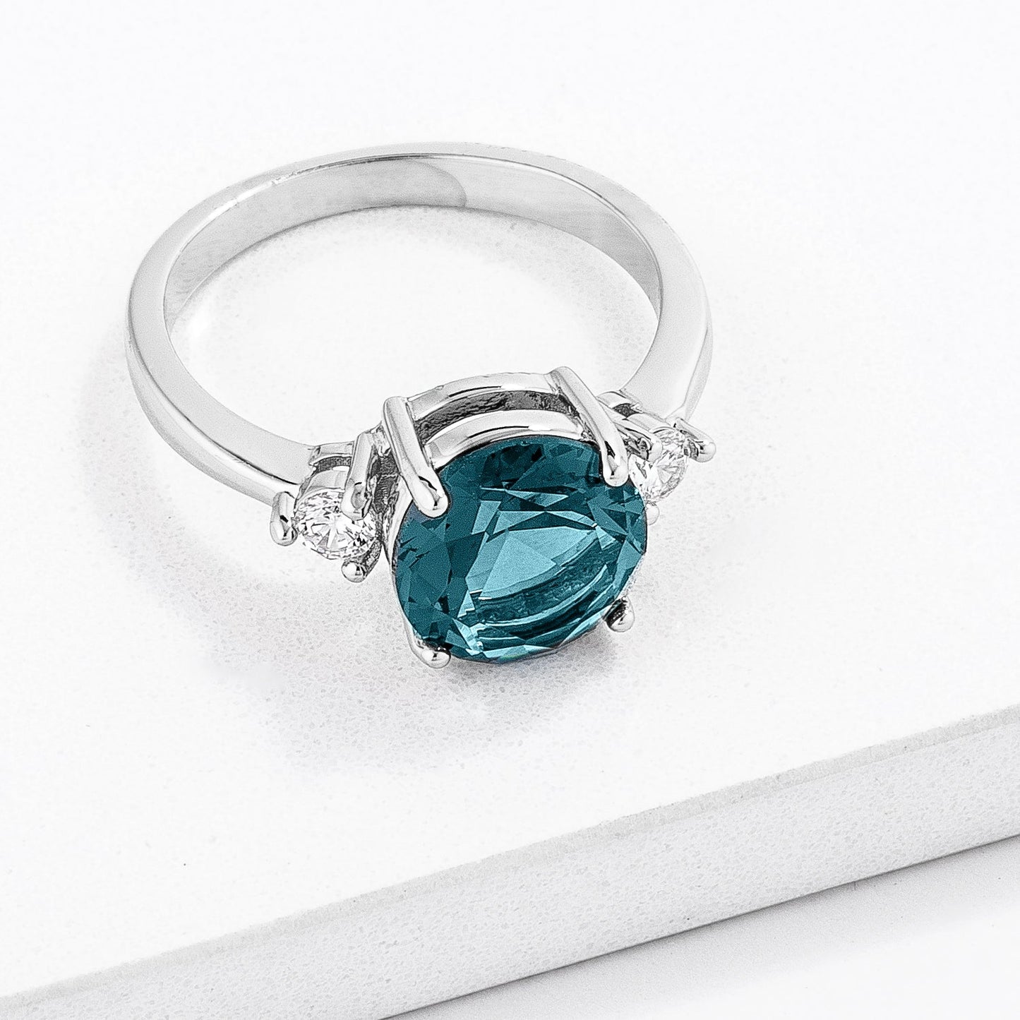 Exquisite Teal Three Stone CZ Engagement Ring